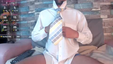 Snapshot of paolo_johnson chatting on March 1, 2025, 6:57 am Paolo online show from March 1, 2025, 6:57 am