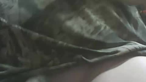 papajb70 online show from October 19, 2025, 11:38 pm