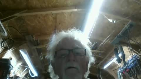 papajb70 online show from December 21, 2025, 2:51 am