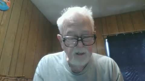 Snapshot of papajb70 chatting on February 24, 2026, 4:05 pm papajb70 online show from February 24, 2026, 4:05 pm