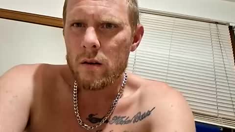 papapfouts online show from May 8, 2026, 1:00 am