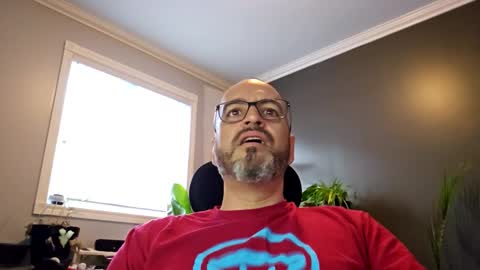 Snapshot of papi1979 chatting on January 8, 2025, 12:58 pm Papi online show from January 8, 2025, 12:58 pm
