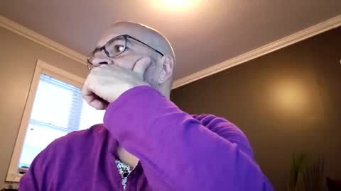 Snapshot of papi1979 chatting on January 13, 2025, 12:45 pm Papi online show from January 13, 2025, 12:45 pm