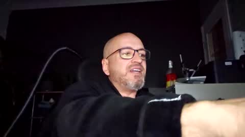 Snapshot of papi1979 chatting on January 23, 2025, 3:26 am Papi online show from January 23, 2025, 3:26 am