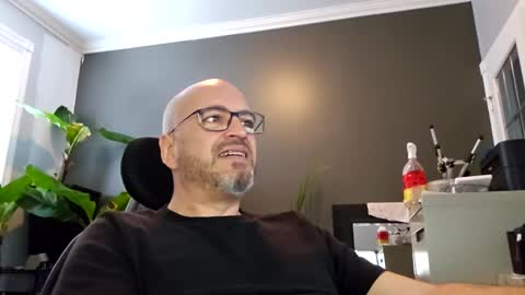 Snapshot of papi1979 chatting on January 23, 2025, 1:56 pm Papi online show from January 23, 2025, 1:56 pm