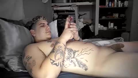 papichulo6977769 online show from March 25, 2026, 2:17 am