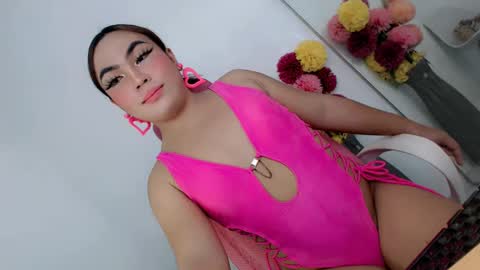 Snapshot of papigoddesslover chatting on March 8, 2025, 2:01 am Fina Dwarf online show from March 8, 2025, 2:01 am