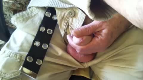 Shmoo online show from November 25, 2025, 9:48 pm