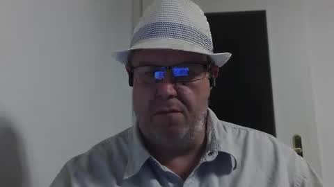 para3214 online show from November 18, 2025, 2:43 pm