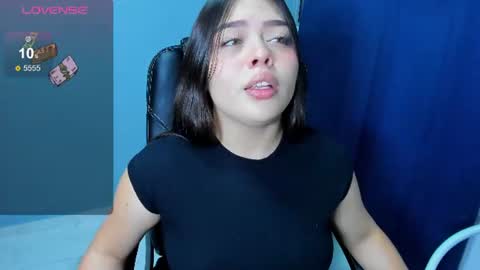 Amy and my doll online show from June 25, 2026, 3:39 am