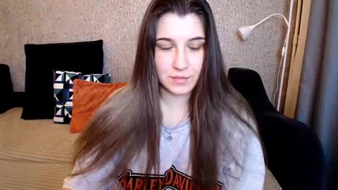 paradisexparadisex online show from December 19, 2025, 11:28 am