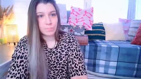 Snapshot of paradisexparadisex chatting on March 16, 2026, 8:29 am paradisexparadisex online show from March 16, 2026, 8:29 am