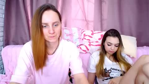 Snapshot of paradisexparadisex chatting on April 5, 2026, 10:12 am paradisexparadisex online show from April 5, 2026, 10:12 am