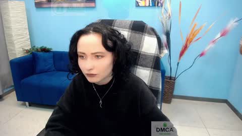 Snapshot of paradox_666_ chatting on January 25, 2025, 8:10 am Louise online show from January 25, 2025, 8:10 am