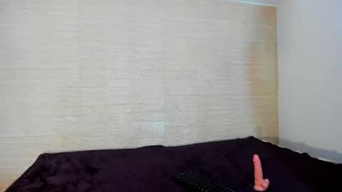 Snapshot of paranoidtemptaion_ chatting on February 28, 2025, 4:10 pm paranoidtemptaion_ online show from February 28, 2025, 4:10 pm