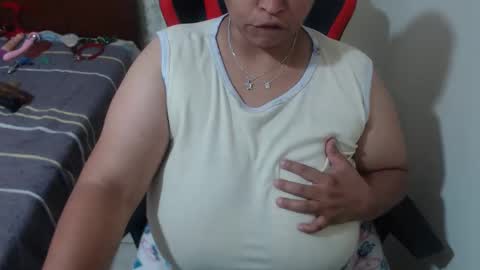 Luna online show from May 12, 2026, 5:37 am