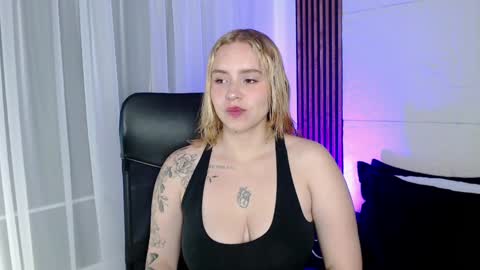 Lizz  online Monday to Saturday from 9pm to 5am Colombia time online show from January 11, 2025, 3:02 am
