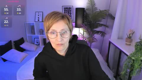 Paris online show from March 22, 2026, 6:11 pm