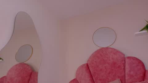 PARIS online show from March 3, 2026, 9:42 pm