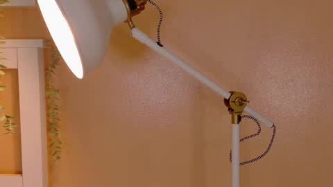 PARIS online show from March 8, 2026, 2:04 am