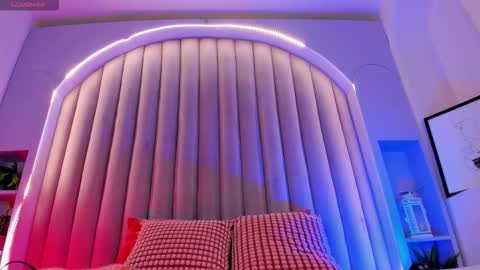 PARIS online show from March 10, 2026, 8:14 pm