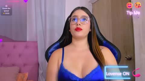 Paris online show from July 21, 2026, 6:10 pm