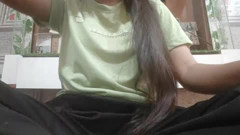 parneetu_642 online show from June 16, 2026, 11:35 am