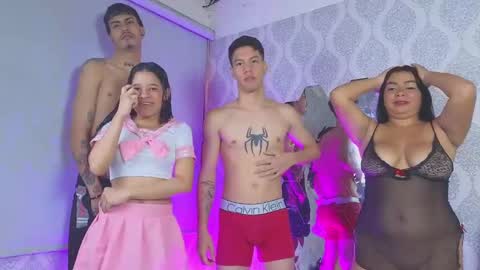 Snapshot of partyhottwink chatting on November 6, 2025, 1:34 pm Danna online show from November 6, 2025, 1:34 pm