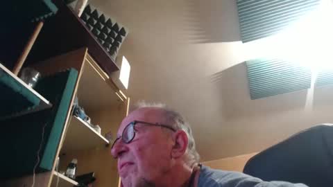 pascal88881 online show from November 13, 2025, 11:53 am