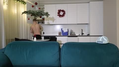 Pashka online show from December 1, 2025, 6:18 am