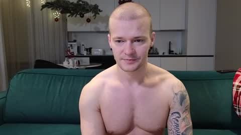 Pashka online show from December 22, 2025, 6:54 am