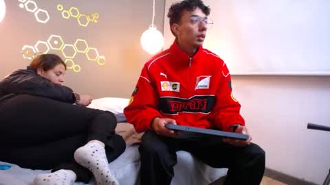 Snapshot of pasionados chatting on September 28, 2025, 2:28 am pasionados online show from September 28, 2025, 2:28 am