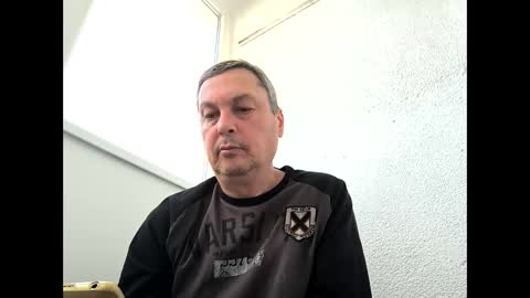 Snapshot of paspartu22 chatting on November 12, 2025, 8:26 am paspartu22 online show from November 12, 2025, 8:26 am