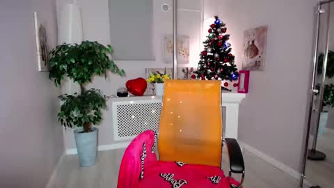 I have returned from vacation and I am glad to share my energy and emotions with you online show from December 29, 2024, 12:23 pm