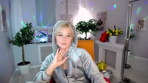 I have returned from vacation and I am glad to share my energy and emotions with you online show from January 29, 2025, 12:45 pm