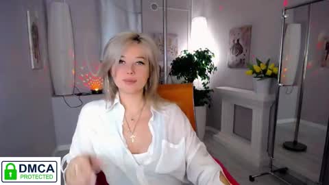 Snapshot of passionate_babe chatting on October 27, 2025, 4:05 am I have returned from vacation and I am glad to share my energy and emotions with you online show from October 27, 2025, 4:05 am