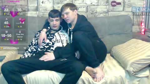 Max tall dark-haired guy with tattoos and Phil blond-haired online show from May 2, 2026, 4:06 am
