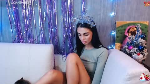 I am Lora and i am glad to see you in my room online show from December 24, 2024, 6:44 am