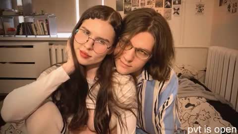 Zoe online show from March 21, 2026, 8:41 am