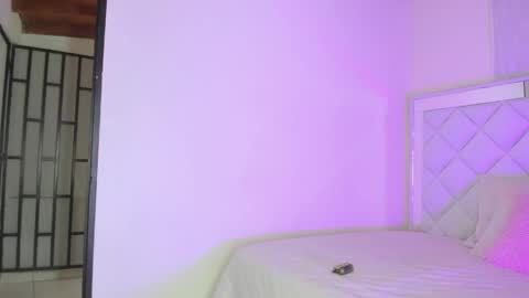 Snapshot of passionfruitx2 chatting on April 1, 2026, 9:45 pm passionfruitx2 online show from April 1, 2026, 9:45 pm