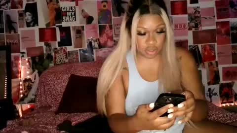 Snapshot of passionmula chatting on November 4, 2025, 9:14 pm Passion online show from November 4, 2025, 9:14 pm