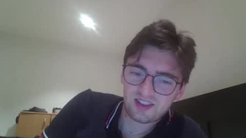 patat1996 online show from October 18, 2025, 11:33 am