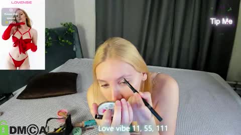 patr1cia_hart online show from November 4, 2025, 12:43 am