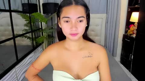 patricia_miller08 online show from May 17, 2026, 2:53 am