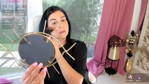 Patricia online show from October 7, 2025, 6:54 am