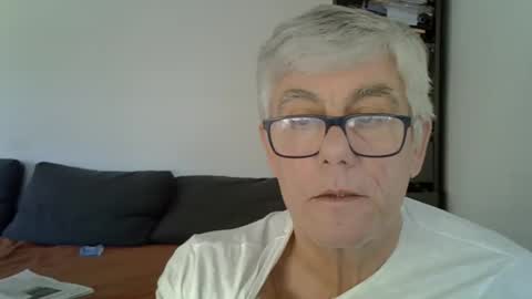 Snapshot of patrick5275 chatting on December 2, 2024, 1:13 pm patrick5275 online show from December 2, 2024, 1:13 pm