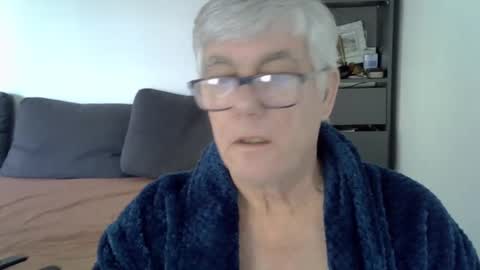 Snapshot of patrick5275 chatting on December 7, 2024, 10:01 am patrick5275 online show from December 7, 2024, 10:01 am