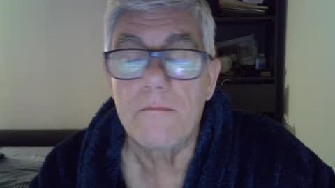 Snapshot of patrick5275 chatting on December 30, 2024, 6:53 am patrick5275 online show from December 30, 2024, 6:53 am
