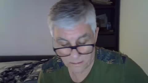 Snapshot of patrick5275 chatting on January 4, 2025, 10:34 pm patrick5275 online show from January 4, 2025, 10:34 pm