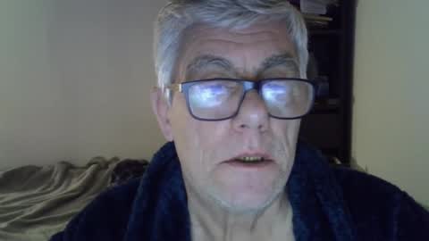 Snapshot of patrick5275 chatting on January 21, 2025, 6:22 am patrick5275 online show from January 21, 2025, 6:22 am